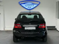 Gebraucht Mercedes B160 95 PS (69 kW) 2009 Schwarz Van / Kleinbus