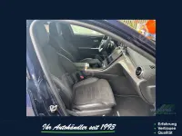 Gebraucht Mercedes C300 AMG 265 PS (194 kW) 2022 Blau Limousine