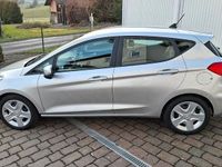 Gebraucht Ford Fiesta Cool & Connect 75 PS (55 kW) 2020 Silber Kleinwagen