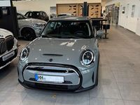 Gebraucht Mini Cooper SE Essential 135 kW (184 PS) 2022 Grau Kleinwagen