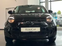 Gebraucht Fiat 500e Red 69 kW (95 PS) 2025 Schwarz Kleinwagen