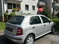 Gebraucht Skoda Fabia 75 PS (55 kW) 2003 Silber Kleinwagen