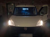 Gebraucht Fiat Doblò 80 PS (58 kW) 2017 Weiß Van / Kleinbus