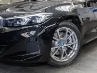 Gebraucht BMW 320e Shadowline 204 PS (150 kW) 2022 Schwarz Kombi