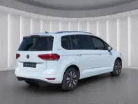Gebraucht VW Touran Goal 150 PS (110 kW) 2025 Weiss Van / Kleinbus