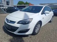 Gebraucht Opel Astra Selection 116 PS (85 kW) 2015 Weiß Limousine