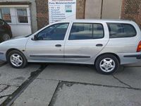 Gebraucht Renault Mégane GrandTour 95 PS (69 kW) 1999 Grau Kombi