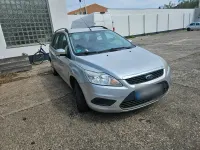 Gebraucht Ford Focus 2010 Silber Limousine