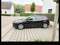 Gebraucht Ford Focus Ambiente 105 PS (77 kW) 2011 Limousine