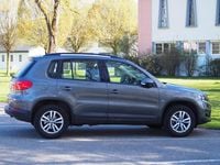 Gebraucht VW Tiguan 140 PS (102 kW) 2013 Grau SUV