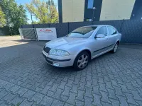 Gebraucht Skoda Octavia Elegance 116 PS (85 kW) 2005 Silber Limousine
