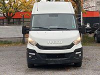 Gebraucht Iveco Daily 156 PS (114 kW) 2018 Weiß Van / Kleinbus
