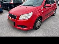 Gebraucht Chevrolet Aveo 75 PS (55 kW) 2010 Rot Kleinwagen