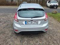 Gebraucht Ford Fiesta SYNC Edition 82 PS (60 kW) 2013 Silber Kleinwagen
