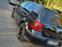 Gebraucht VW Golf IV 105 PS (77 kW) 2002 Schwarz Kleinwagen