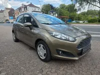 Gebraucht Ford Fiesta SYNC Edition 75 PS (55 kW) 2015 Braun Kleinwagen