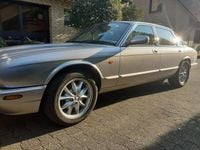 Second-hand Jaguar XJ8 237 CP (174 kW) 2000 Argintiu Berlinǎ