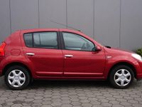 Gebraucht Dacia Sandero Lauréate 75 PS (55 kW) 2011 Rot Kleinwagen