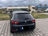 Usado Seat Leon ST 86 HP (63 kW) 2013 Preto Carrinha