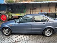 gebraucht BMW 320 i -