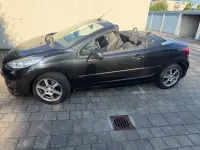 Gebraucht Peugeot 207 CC Platinum 156 PS (114 kW) 2011 Schwarz Cabrio