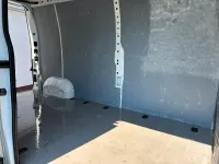 Gebraucht Opel Movano 131 PS (96 kW) 2018 Weiß Van / Kleinbus