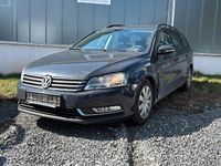 Gebraucht VW Passat 105 PS (77 kW) 2011 Silber Kombi