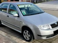 Gebraucht Skoda Fabia 80 PS (58 kW) 2001 Silber Limousine