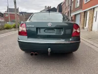 Usata VW Passat 130 CV (95 kW) 2004 Verde Berlina