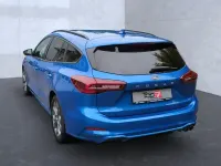 Usado Ford Focus ST-Line 120 CV (88 kW) 2023 Azul Familiar