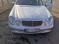 Używany Mercedes E280 Elegance 190 KM (139 kW) 2005 Srebrny Sedan/Limuzyna