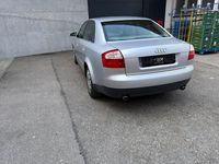 Second-hand Audi A4 163 CP (119 kW) 2002 Argintiu Berlinǎ