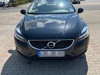 Second-hand Volvo V40 190 CP (139 kW) 2018 Negru Break