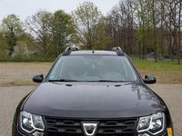 Gebraucht Dacia Duster 114 PS (83 kW) 2017 Schwarz SUV