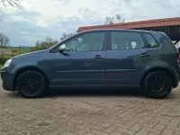 Gebraucht VW Polo 80 PS (58 kW) 2008 Grau Kleinwagen