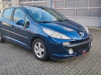 Usado Peugeot 207 95 CV (69 kW) 2009 Azul Berlina