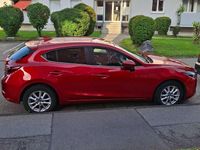 Gebraucht Mazda 3 Kizoku 120 PS (88 kW) 2017 Rot Limousine