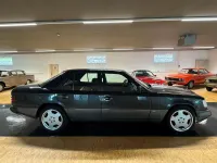Gebraucht Mercedes E400 Sportline 279 PS (205 kW) 1992 Schwarz Limousine