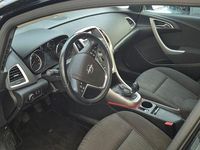 Gebraucht Opel Astra Selection 140 PS (102 kW) 2012 Schwarz Limousine