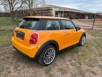 Gebraucht Mini ONE 75 PS (55 kW) 2015 Orange Kleinwagen
