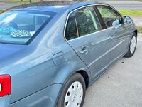 Second-hand VW Jetta 2005 Berlinǎ