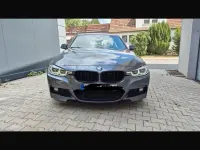 Gebraucht BMW 330 M Sport 252 PS (185 kW) 2015 Grau Limousine