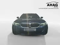 Gebraucht BMW 320 Sport Line 190 PS (139 kW) 2024 Blau Kombi