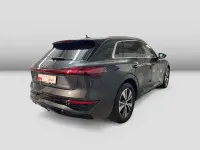 Gebraucht Audi Q8 e-tron Advanced 300 kW (408 PS) 2023 Manhattangrau metallic SUV