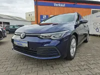 Gebraucht VW Golf VIII Life 116 PS (85 kW) 2023 Blau Kombi