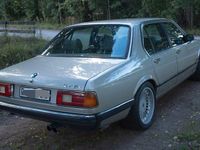 Second-hand BMW 745 252 CP (185 kW) 1983 Bej Berlinǎ