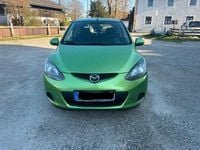 Second-hand Mazda 2 Inclusive 75 CP (55 kW) 2010 Verde Hatchback