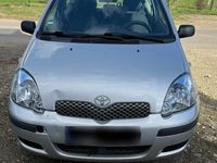 Gebraucht Toyota Yaris 65 PS (47 kW) 2003 Grau Kleinwagen