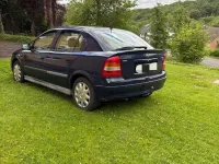 Gebraucht Opel Astra 75 PS (55 kW) 2000 Blau Limousine