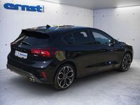 Gebraucht Ford Focus ST-Line 125 PS (91 kW) 2023 Schwarz Limousine